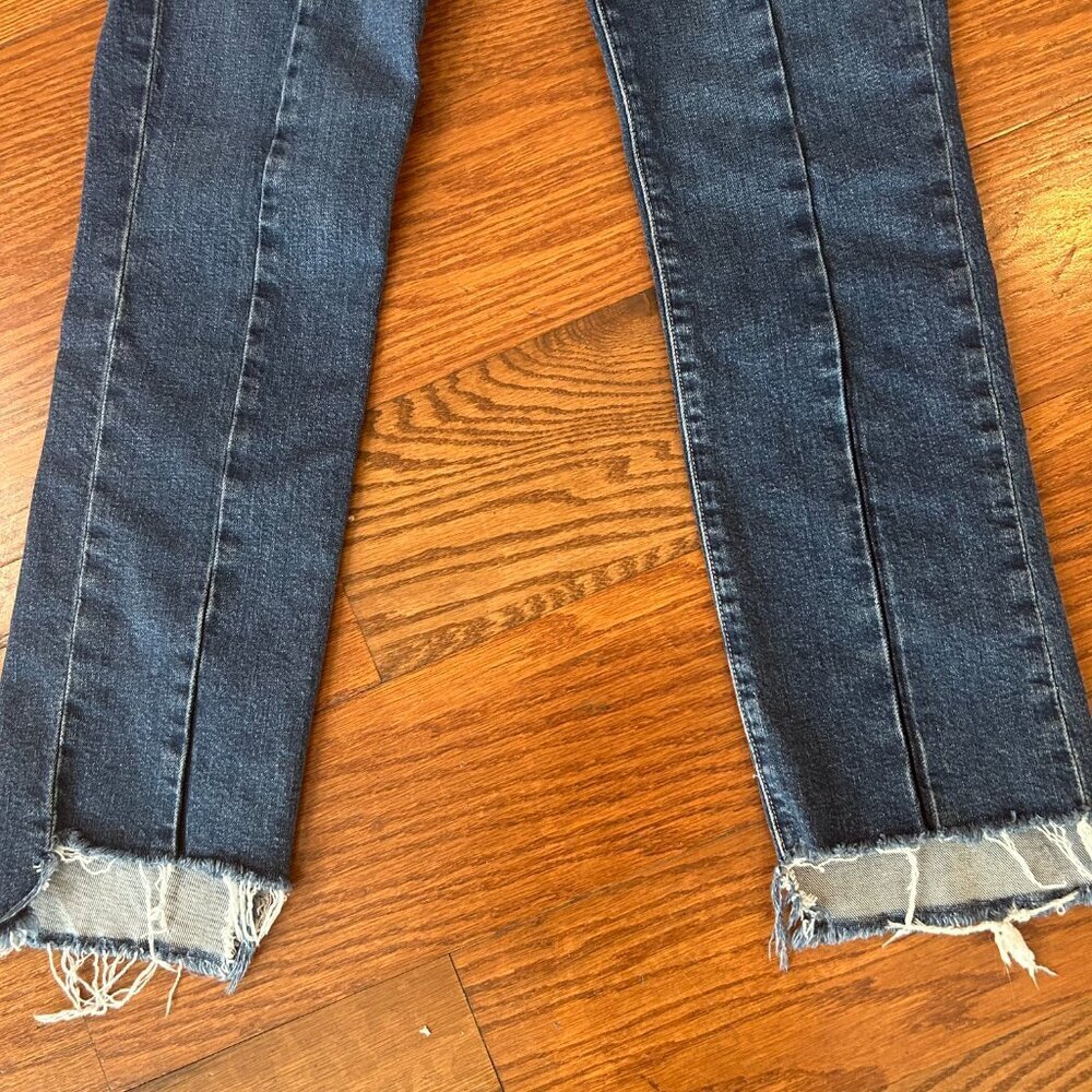 Paige Denim Jeans Julia Model Front Seam size 25 Skinny Jeans Raw Hem Pristine - Picture 4 of 14